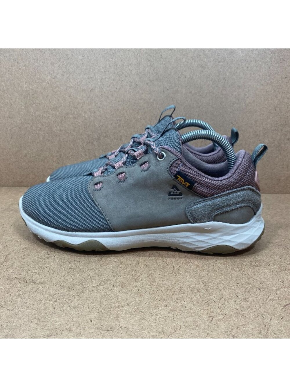 Teva Canyonview RP Womens Waterproof Hiking Shoes Gray SZ 8.5 Lightweight Trail